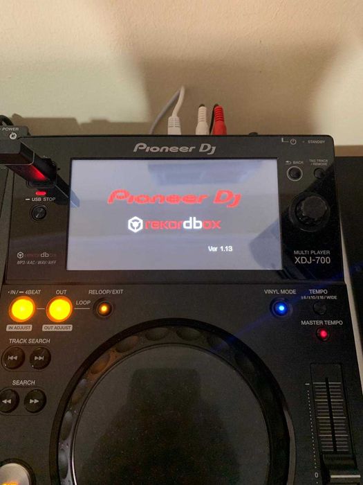 Par de XDJ 700 e DJM 700 em estado muito bom