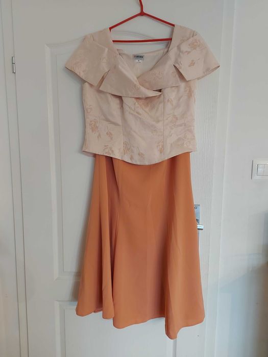 Garsonka i sukienka 44-46