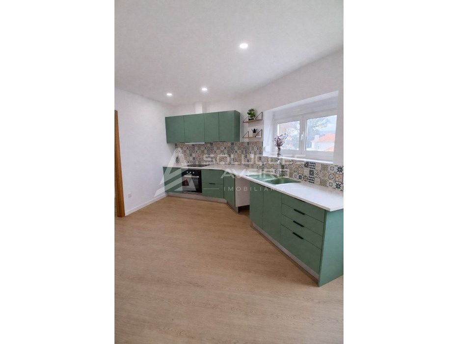 Moradia T2+1 Isolada e Térrea - Renovada em Estarreja