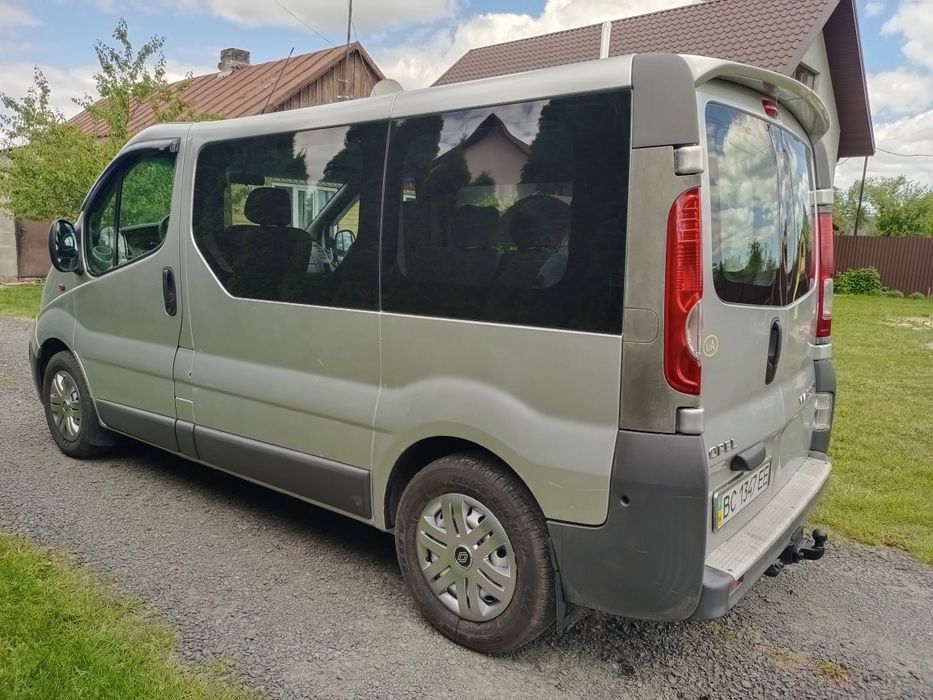 Opel vivaro.2.0.tdci