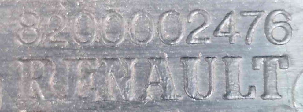 Farolim da Mala Direito 8200002476 - RENAULT LAGUNA II