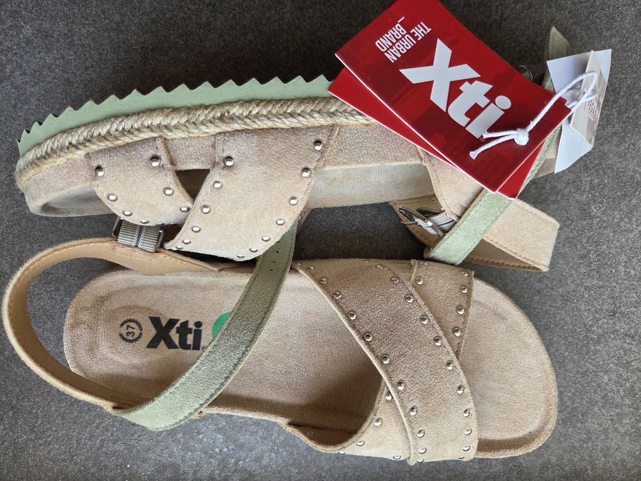 Nowe sandały Xti