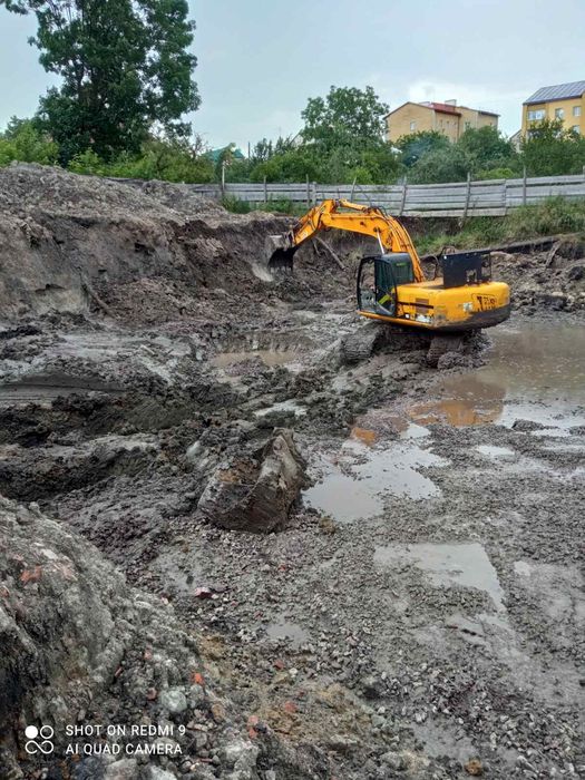 Послуги бульдозеза ті іншої спецтехніки