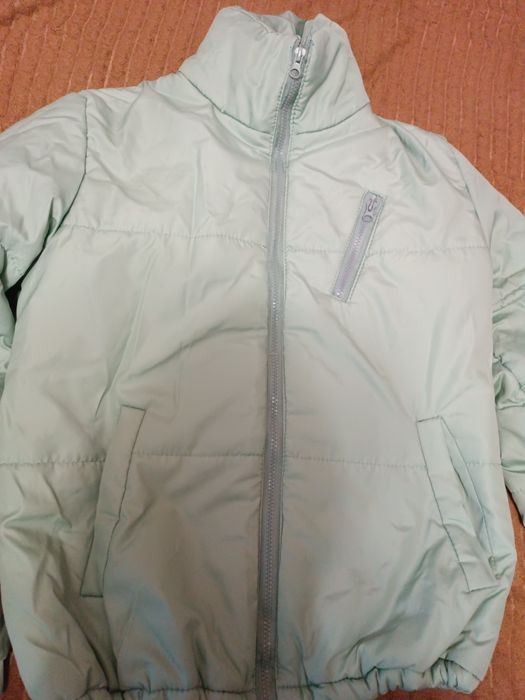 Продам демисезонные куртки