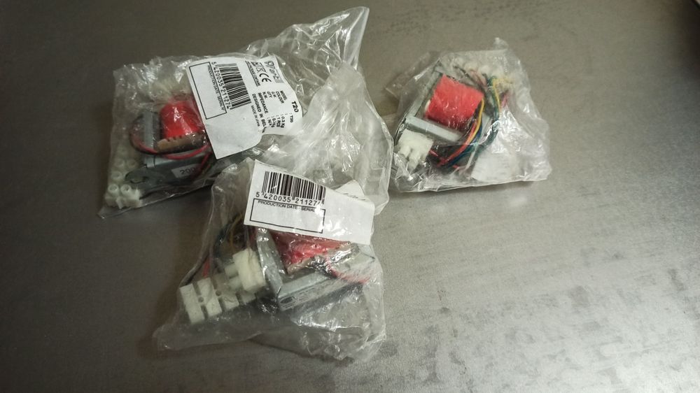 Узгоджуючий трансформатор Apart T20