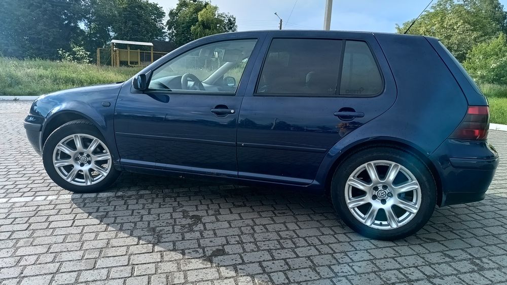 Volkswagen Golf IV 1.6 газ бенз