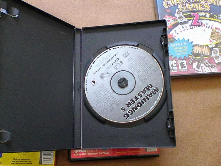Pc Cd-rom eGames  conjunto
