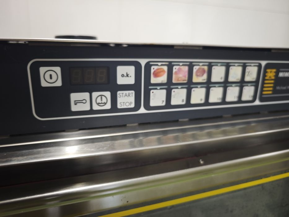 Пароконвектомат 3 рівні 60*40 Miwe gusto CS