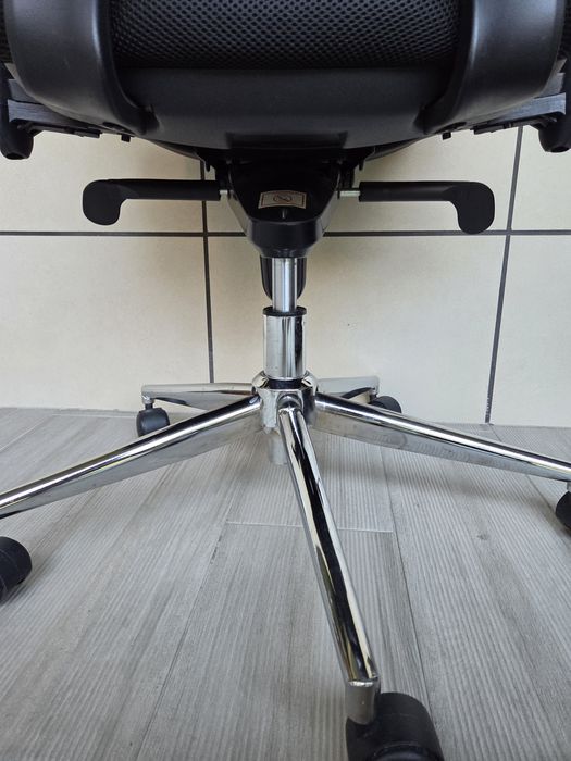 Cadeira ergonómica de escritório