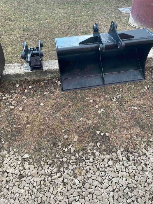 Ковш для екскаватора-навантажувача JCB, ківш JCB