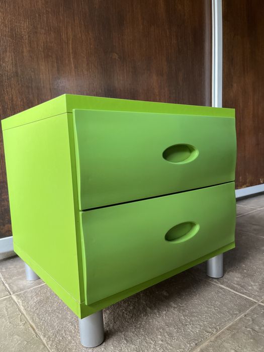 4 mesinhas de cabeceira