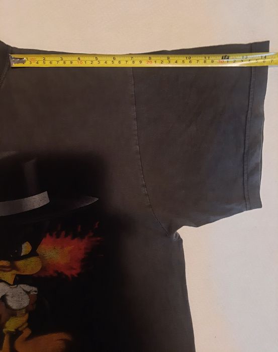 VINTAGE 1999 T-shirt
