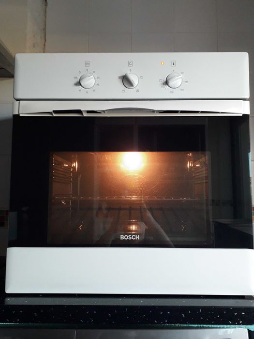 Forno eléctrico Bosch usado