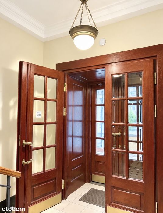 Wyjątkowy przedwojenny apartament przy ul. Mokotowskiej | 128 m²