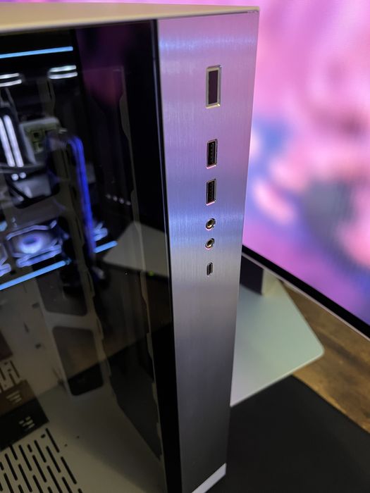 Корпус Lian Li O11D