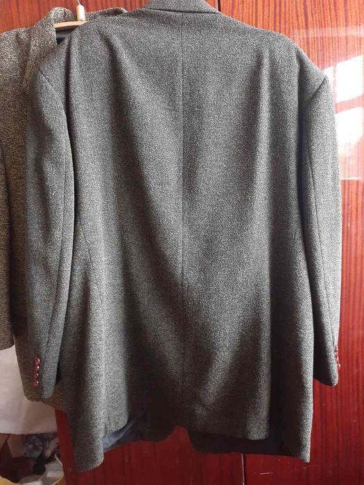 Піджаки чоловічі , Німеччина, 64 та 62 розмір