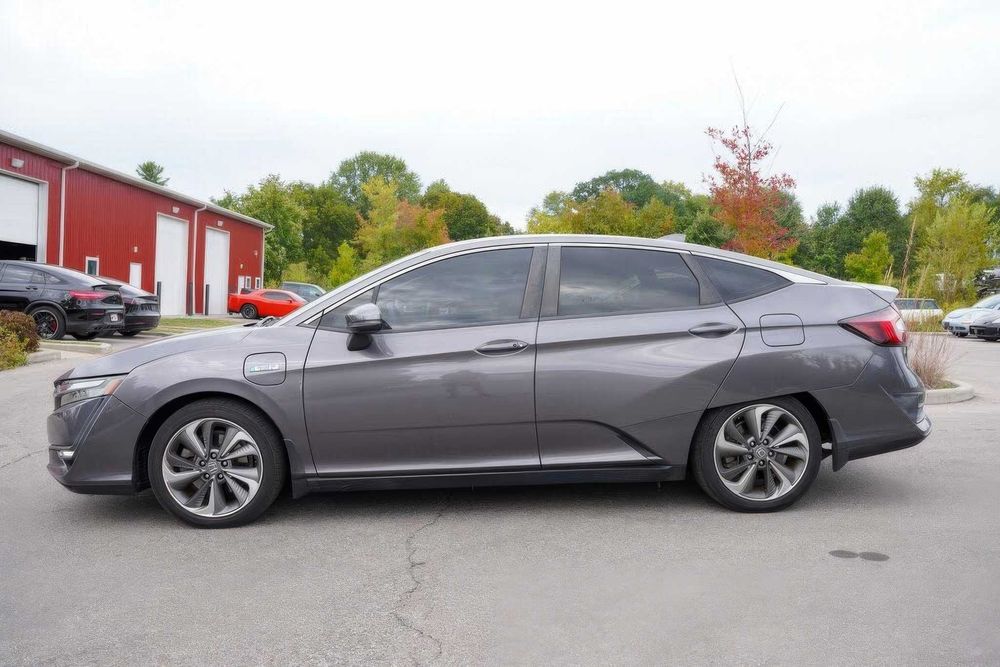 Honda Clarity      2019