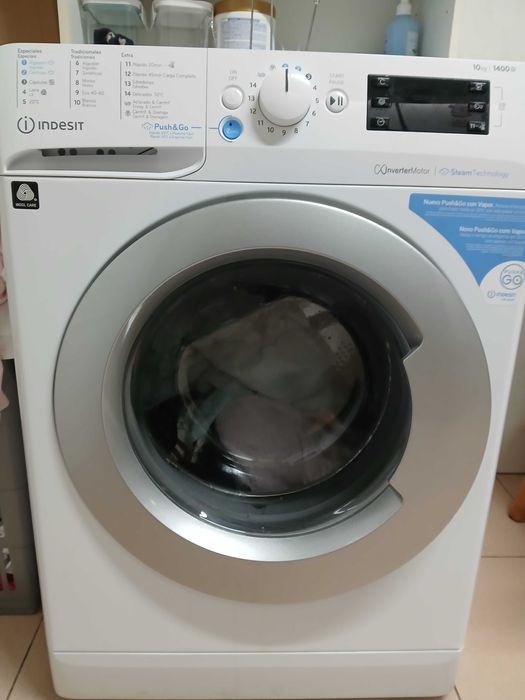 Máquina lavar roupa