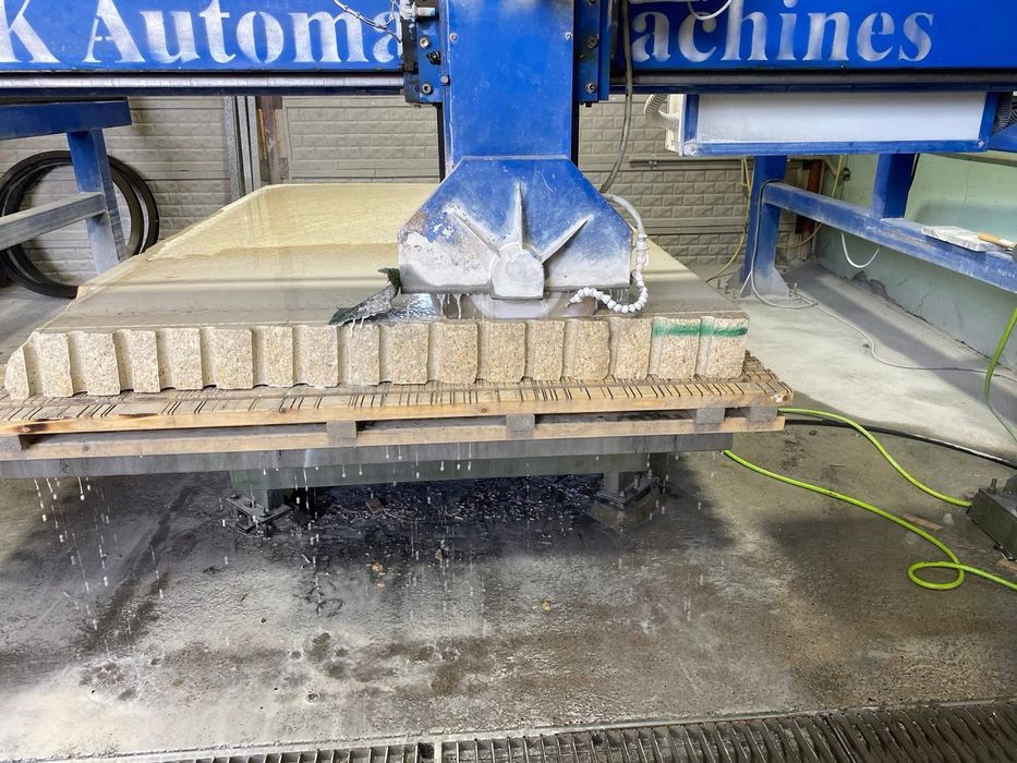 Piła do ciecia kamienia