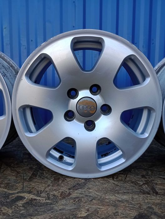 Felgi Aluminiowe 5x112 R15 ET38 Audi A4 A6