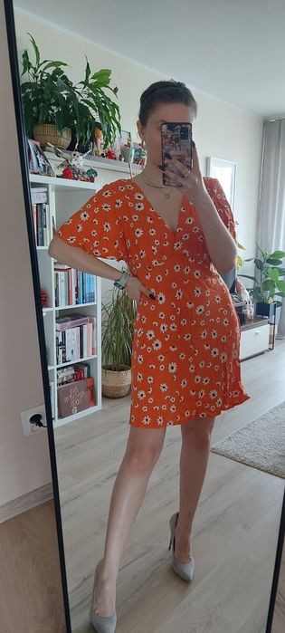 Pomarańczowa retro sukienka mini w kwiaty 100% wiskoza Stradivarius S