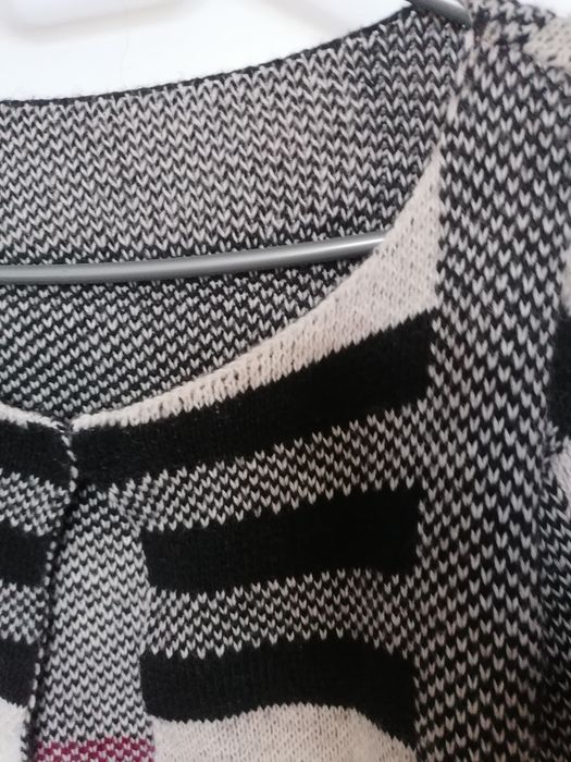 Sweter w kratę l