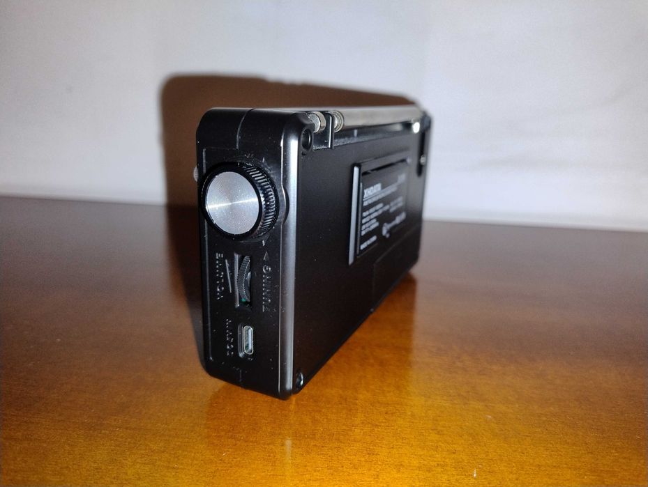 Radio globalne / BT, SD, USB-C - XHDATA D-109