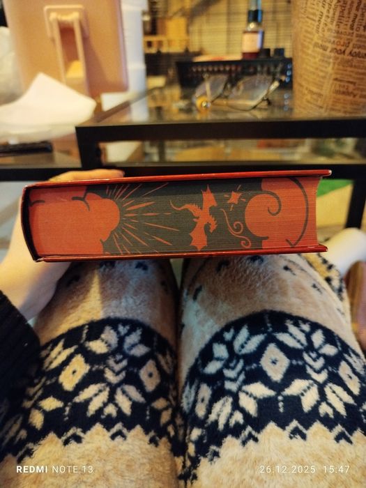 Książka pt Fourth Wing Czwarte Skrzydło