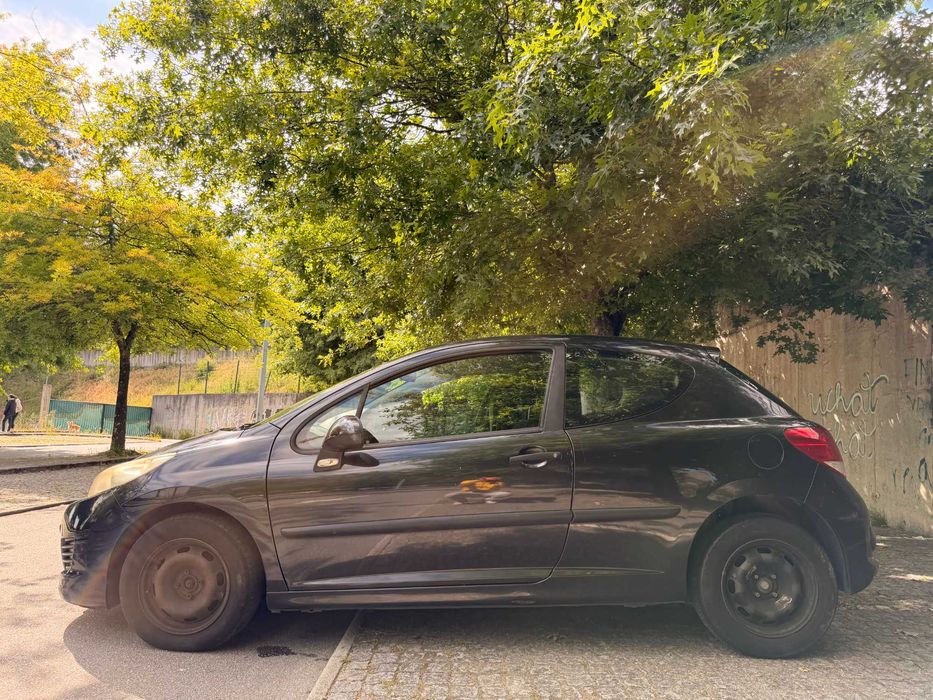 Peugeot 207 1.4 HDi