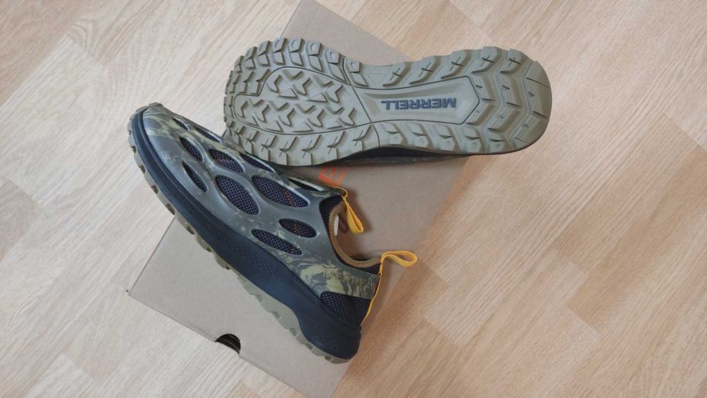 Продам кросівки -Merrell-HydroRunner-43.5(EUR)-наш-42.Нові.