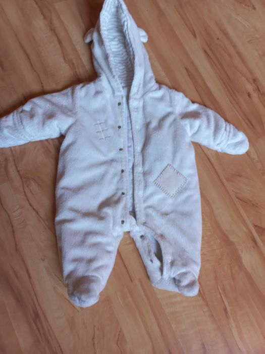 Okazja Kombinezon niemowlęcy biały 0-3m 62 cm