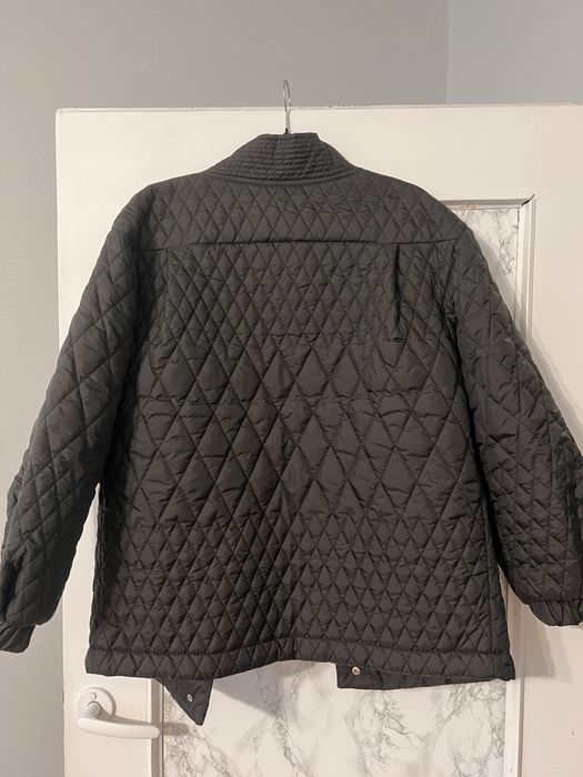 Жіноча куртка розмі m-l нова