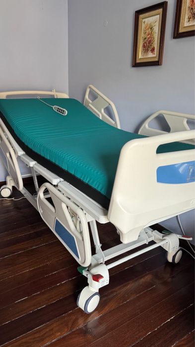 Cama articulada (como nova)