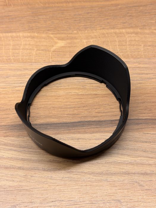 Tulipan do obiektywu Viltrox 16mm 1.8 *nowy*