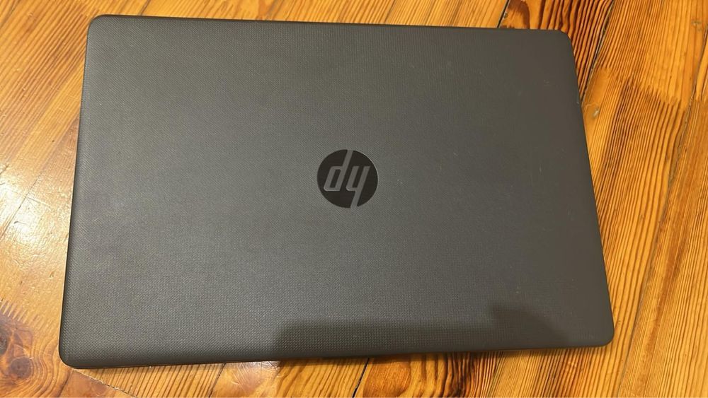 Продам ноутбуки вживані працюючі