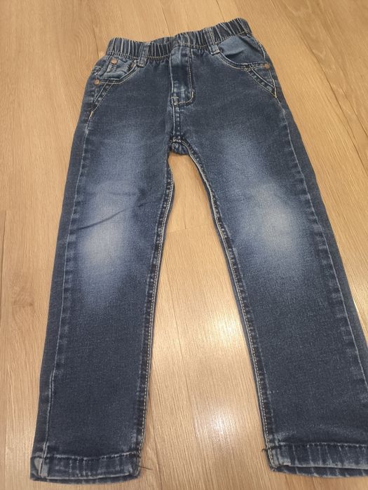 Джинсы для девочки