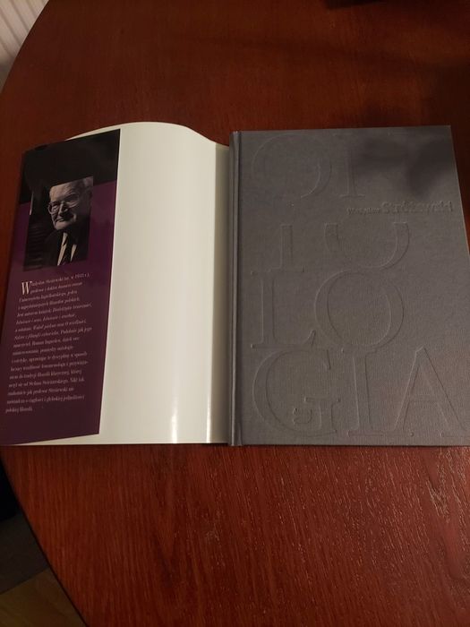 Sprzedam książkę.