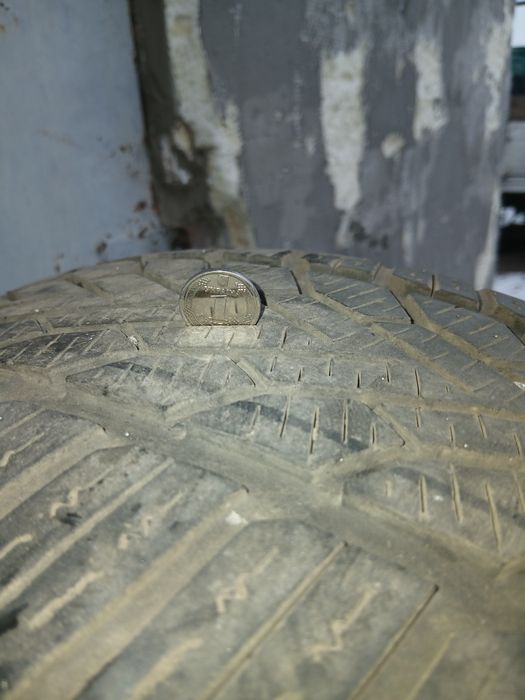 Продам земову резину 205/55/16