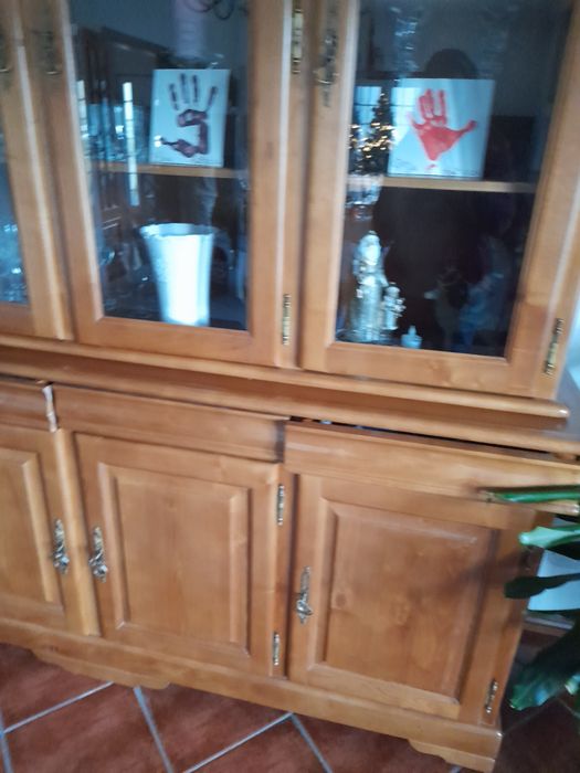 Móvel sala de jantar de cerejeira