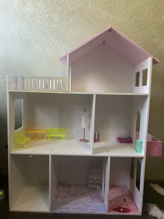 Ляльковий будинок