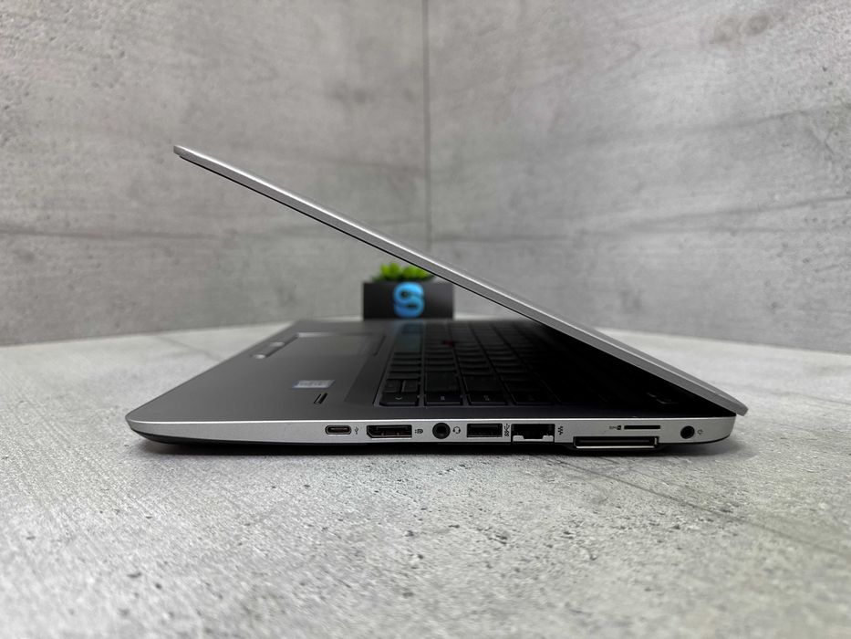 Стильний ноутбук Hp 840 G3/i7-6600u/14"/256gb ssd/FullHD