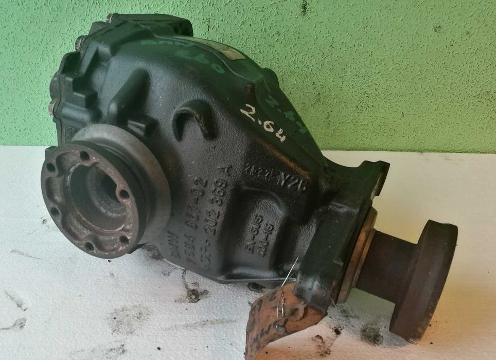 Dyfer Dyferencjał Tył Tylny BMW E60 E61 7560587 7560587-02 Przełożenie: 2.64