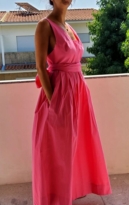 Vestido rosa forte , comprido,  com alças da Zara