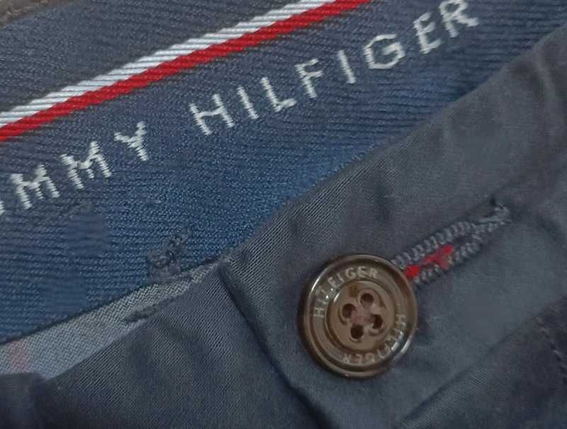 Tommy Hilfiger granatowe chinosy W30L30