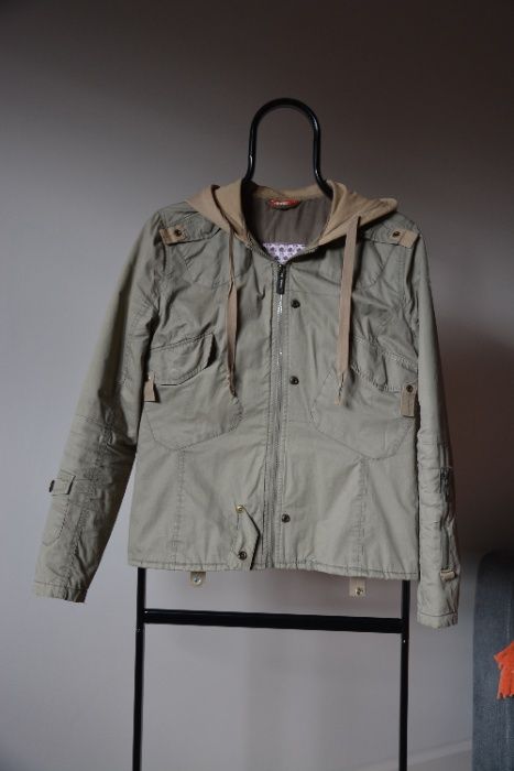 kurtka damska wiosenno - letnia rozm S