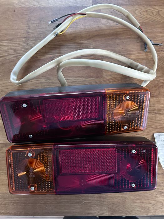 Lampy tylne zespolone Star Jelcz żuk nysa Ursus Niewiadów PRL lampa tylna