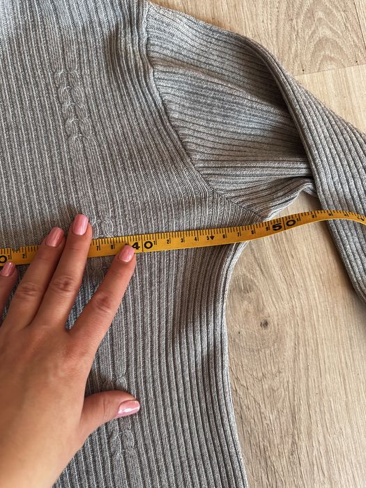 Szary sweter z mini golfem | 36 S | stan idealny