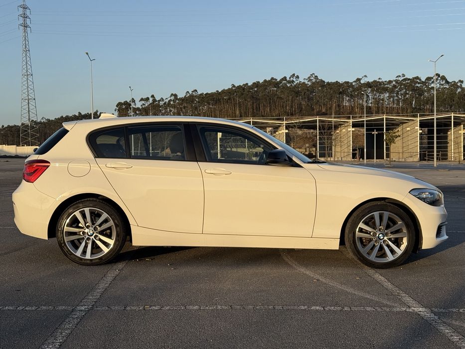 BMW 116D - automático