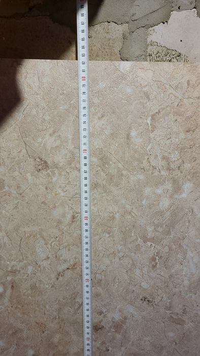 Столешница 60х82.3х4см и 29.7х127х4см.