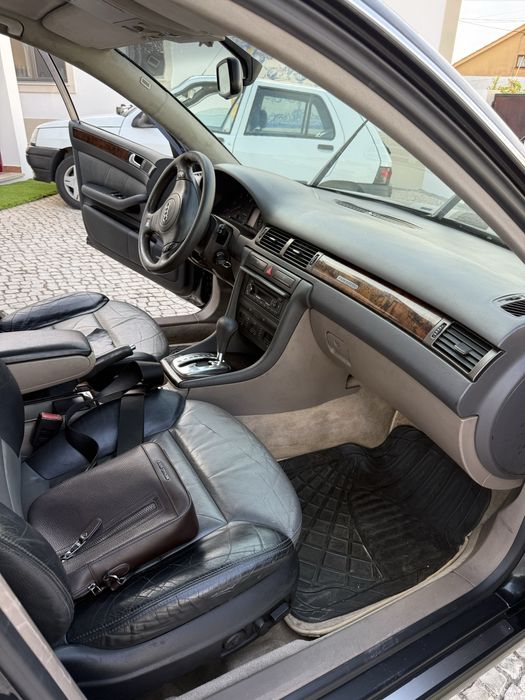 Audi A6 2.5 TDI automatico